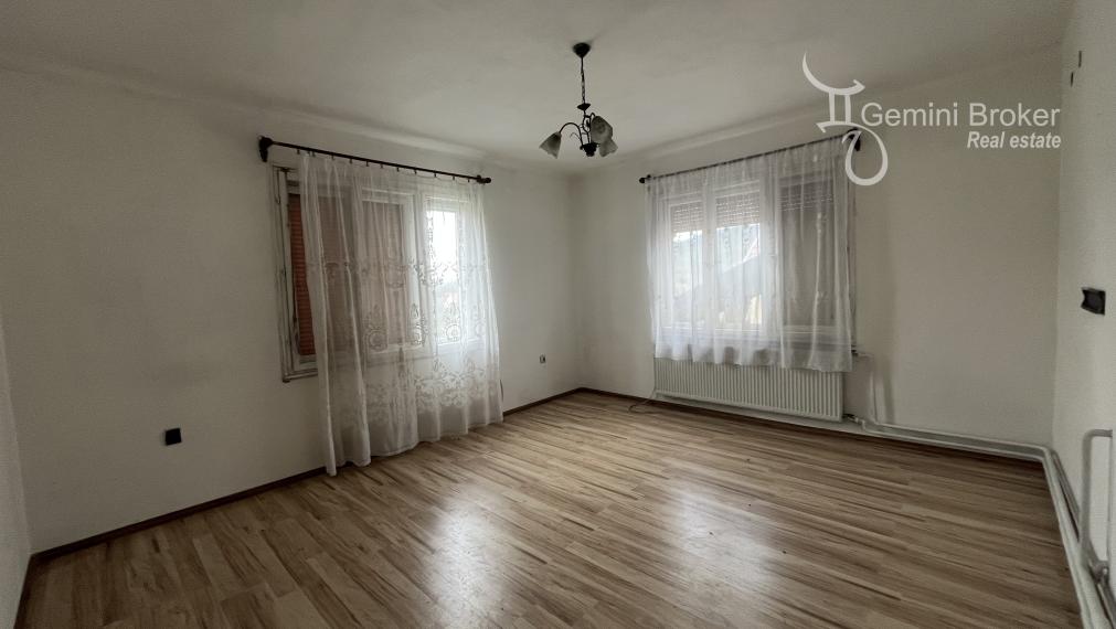 GEMINIBROKER Vám ponúka dom vo vynikajúcom stave v Perkupe - len 60km od Košíc