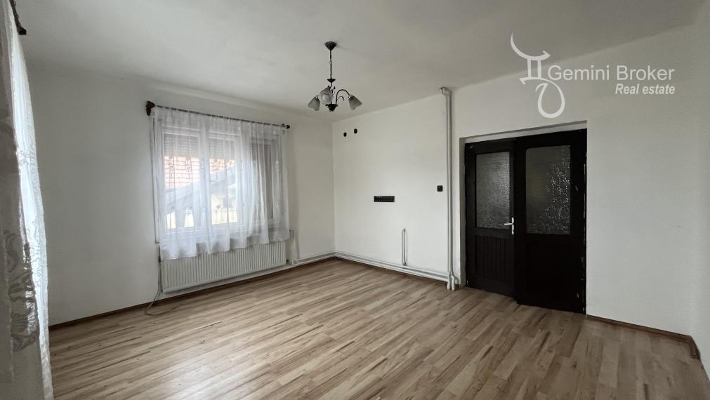 GEMINIBROKER Vám ponúka dom vo vynikajúcom stave v Perkupe - len 60km od Košíc