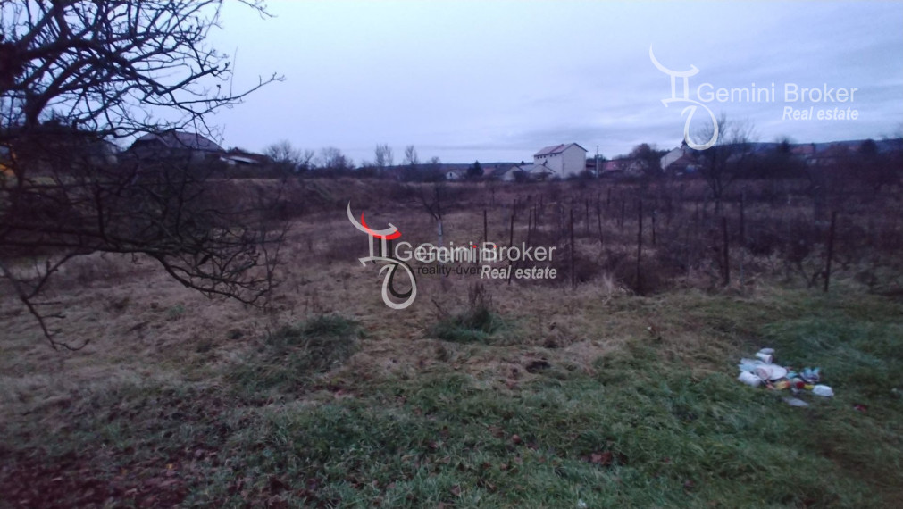 RD s veľkým pozemkom 4800m2 v meste Szendrő - GEMINIBROKER