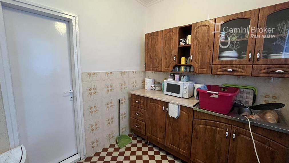 Meszes - pekný 3 izbový dom vo výbornom stave v tichej uličke