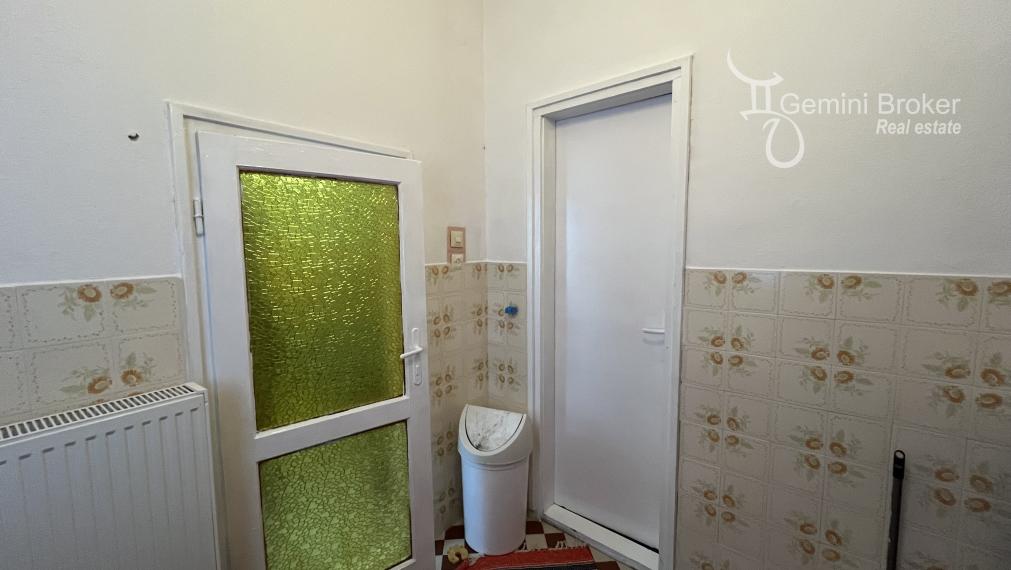 Meszes - pekný 3 izbový dom vo výbornom stave v tichej uličke