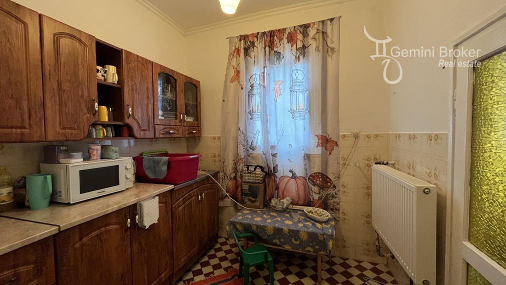 Meszes - pekný 3 izbový dom vo výbornom stave v tichej uličke