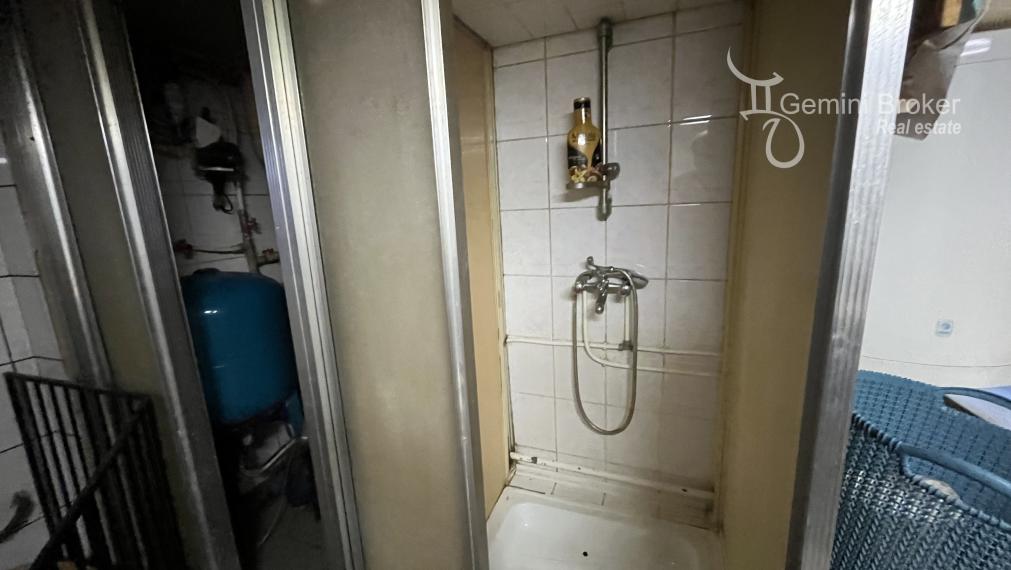 Meszes - pekný 3 izbový dom vo výbornom stave v tichej uličke