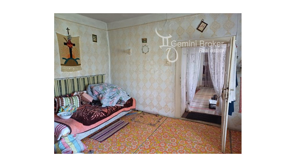 TORNASZENTJAKAB - 2 izbový vidiecky dom