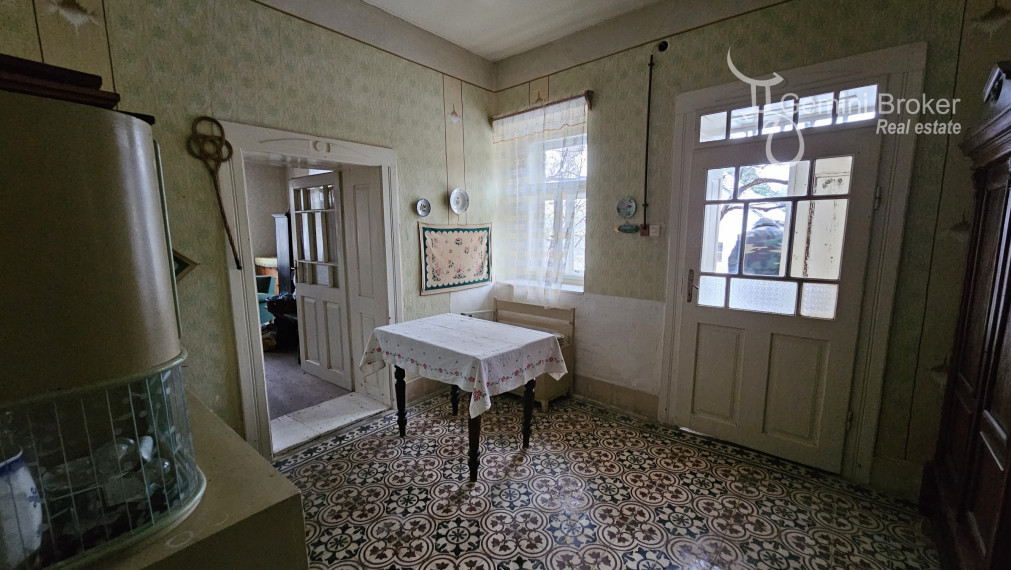 Kovácsvágás - 3 izbový rodinný dom, stodola pod lesom