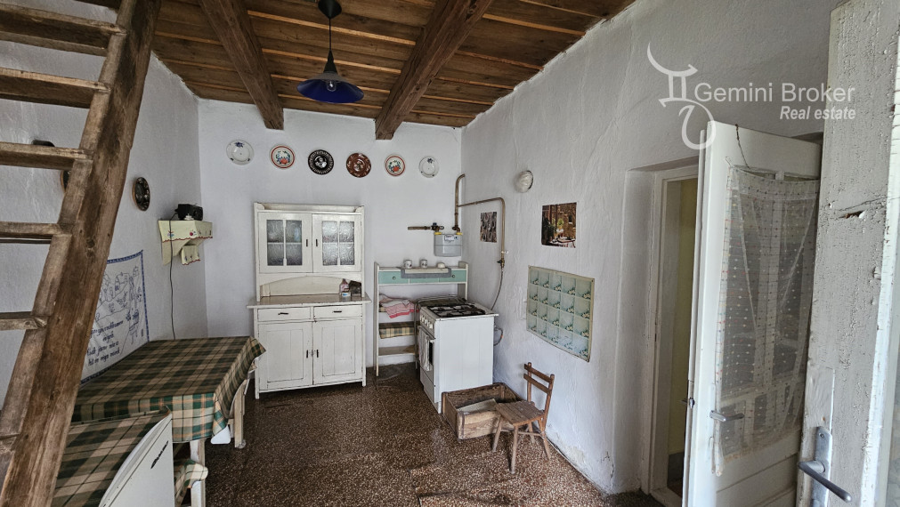 Szalonna - 2 izbový rodinný dom vhodný na chalupu