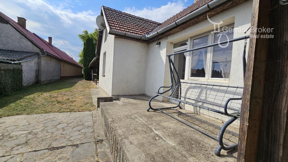 Alsóregmec - 3 izbový rodinný dom, čiastočná rekonštrukcia
