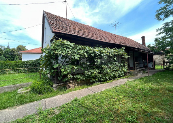 Hidvégardó- 2 izbový gazdovský dom