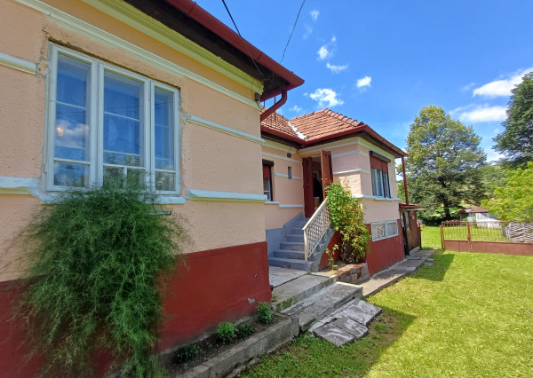 SZőlősardó - 3izbový rodinný dom vo veľmi zachovalom stave