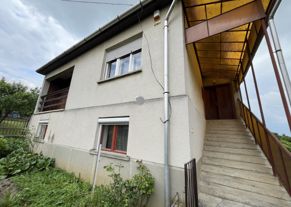 Szalonna - 4 izbový rodinný dom, blízko jazera Rakaca