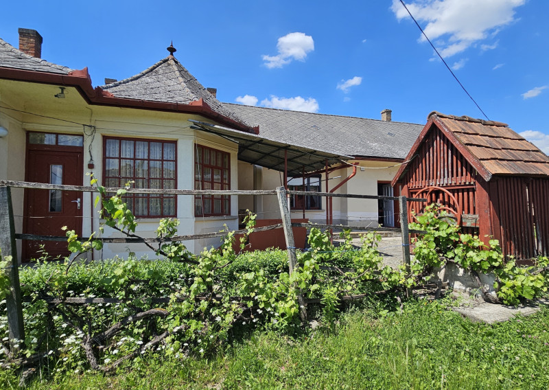 Bozsva - 3 izbový dom  vo výbornom stave